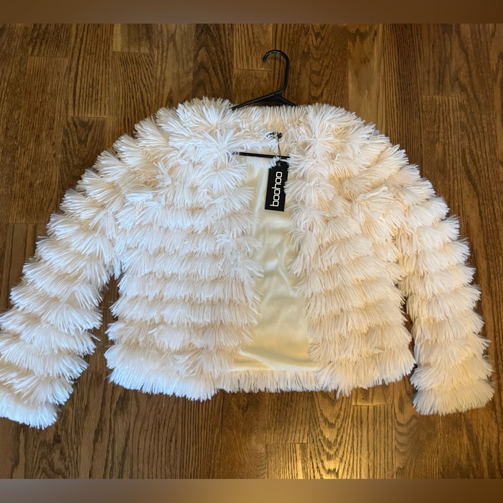 Cream white fluffy cropped jacket
